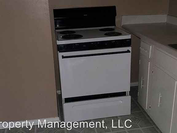 5th image of 522 Sharon Dr APT 10