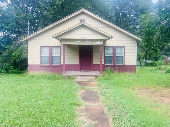 404 S 4th St, Marlow, OK 73055