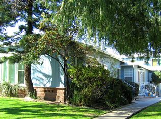 2921 W Riverside Dr #B, Burbank, CA 91505