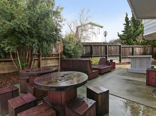 7 Rosalita Ln, Millbrae, CA 94030