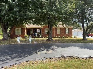 570 Loving Chapel Rd, Franklin, KY 42134