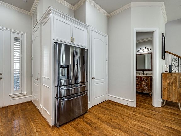 5th image of 5909 Malmesbury Rd