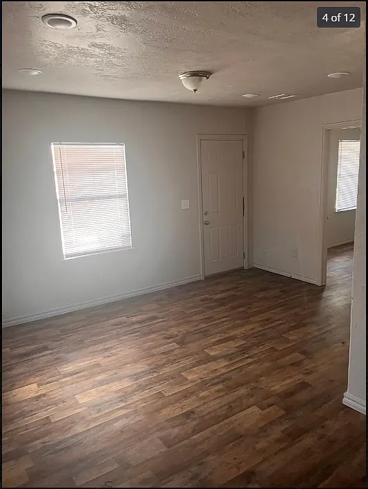 1516 East Madison Street — Photo 4
