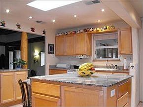 2nd image of 2305 Camino De Los Artesano NW
