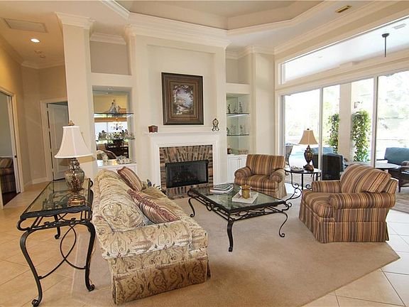 2nd image of 4721 SE Waterford Dr