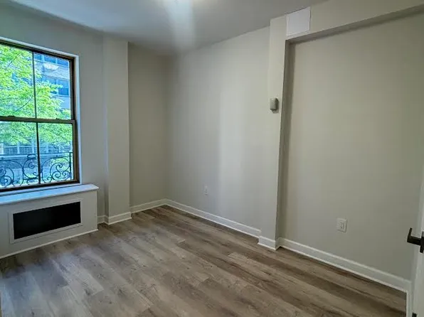 416 East 65th Street image 1 of 5