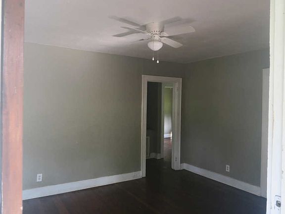 2nd image of 2616 Ferrara Dr