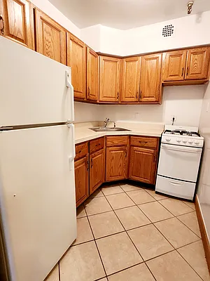 Rented by Corcoran | media 17