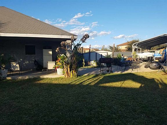 4th image of 3709 Cuatro Vientos Dr