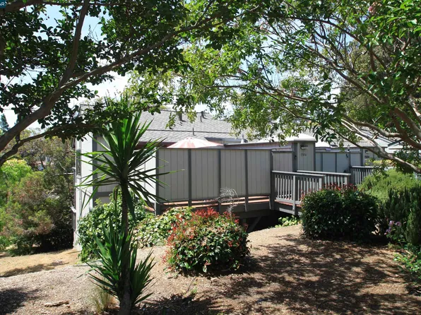 1506 Ashwood Dr, Martinez, CA 94553