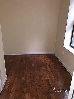 3rd image of 539 W 142nd St #2