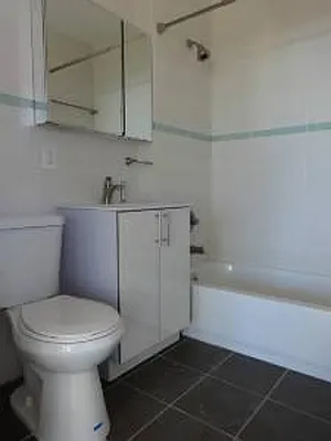 Rented by Skyline Group Real Estate | media 15