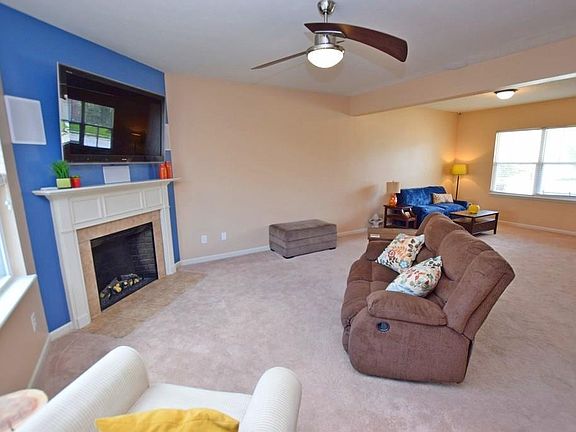 5th image of 12610 Antigua Dr