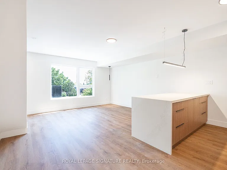 7 Earnscliffe Rd — Photo 2