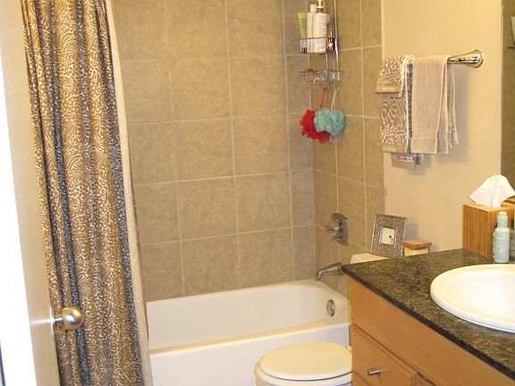 5th image of 30 E Huron St #P-42