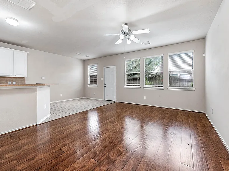 12415 Oriole Lake Way — Photo 8