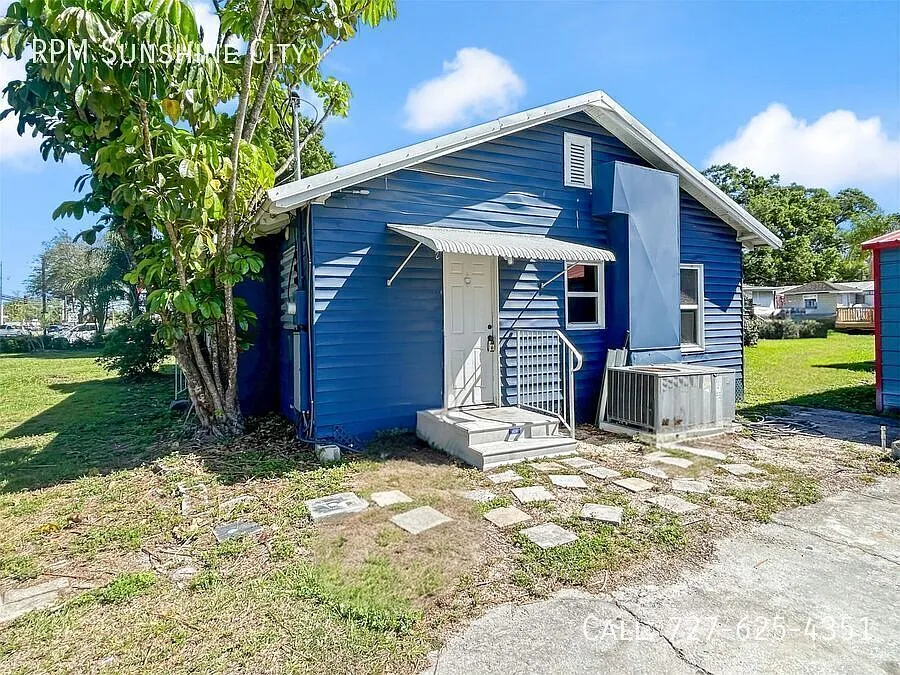 Building Photo - 710 S 50th St #MAIN HOUSE