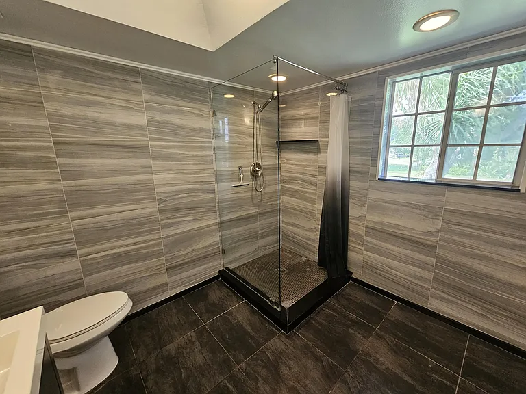 13851 Oneida Dr #D2 — Photo 30
