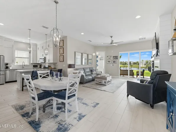 433 RUM RUNNER Way, St. Johns, FL 32259