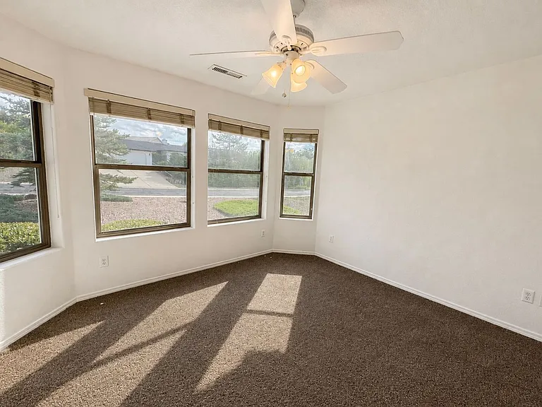 353 Prescott Dr — Photo 9