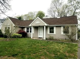 11 Charis Rd, Manchester, CT 06042