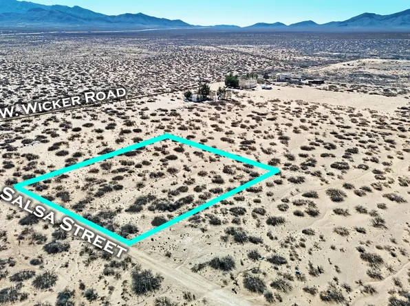 785 Salsa St, Chaparral, NM 88081