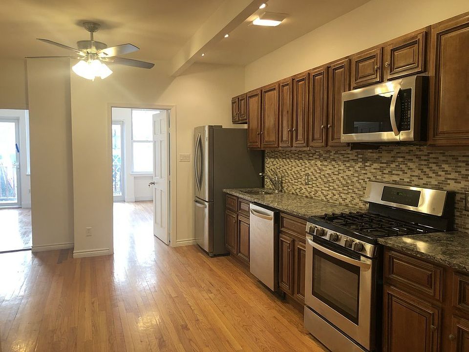 1st image of 88 Jewel St #1A