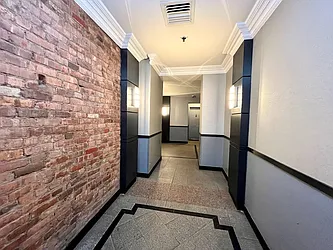 Rented by Mossanen Group