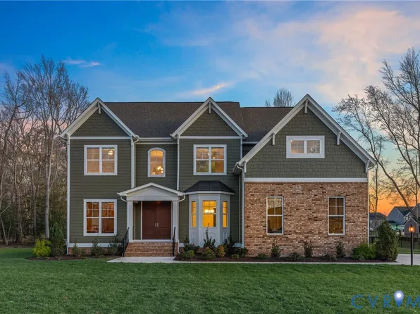 11655 Riverboat Dr, Chester, VA 23836