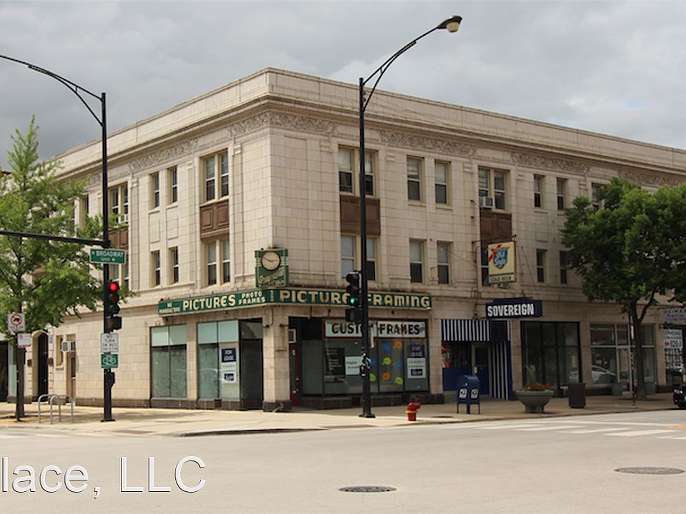 1st image of 1204 W Granville Ave #210