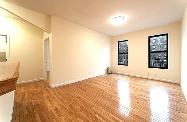 Rented by REAL New York | media 12