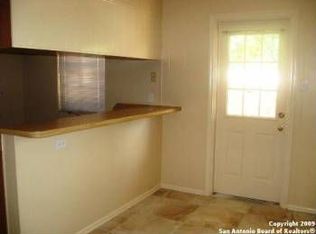 7115 Rolling Hls, San Antonio, TX 78227