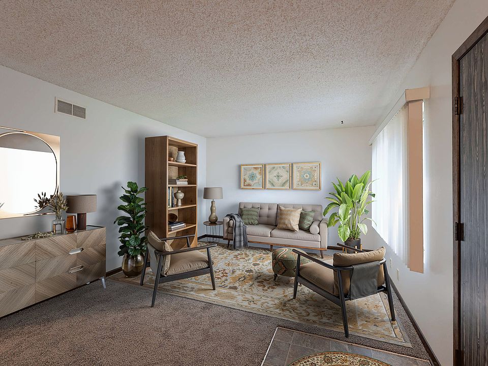 1st image of 5507 S 42nd Street Ct