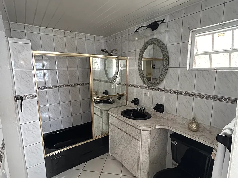 Master bedroom bathroom