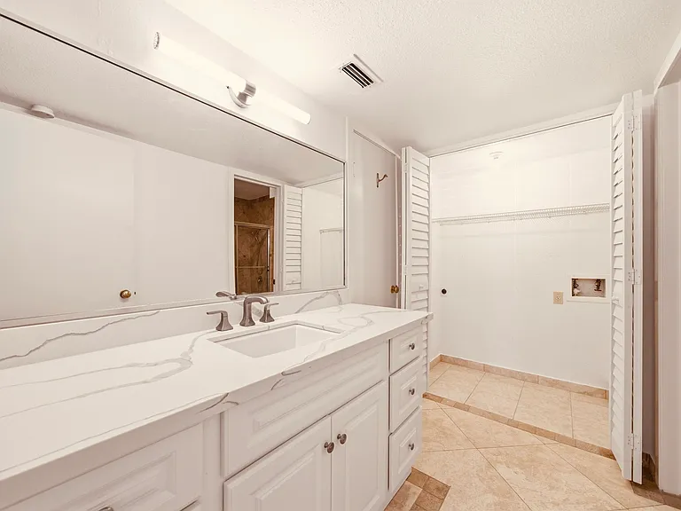 2333 Bering Dr #67 — Photo 19