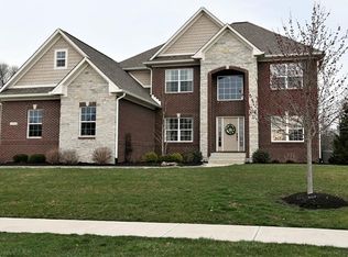 16620 Holly Oak Dr, Westfield, IN 46074
