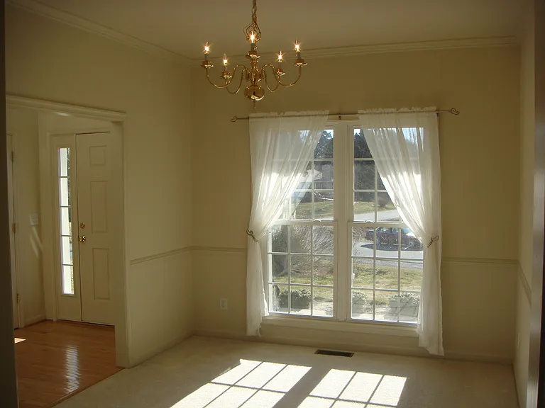 183 Creek Curve Dr — Photo 2