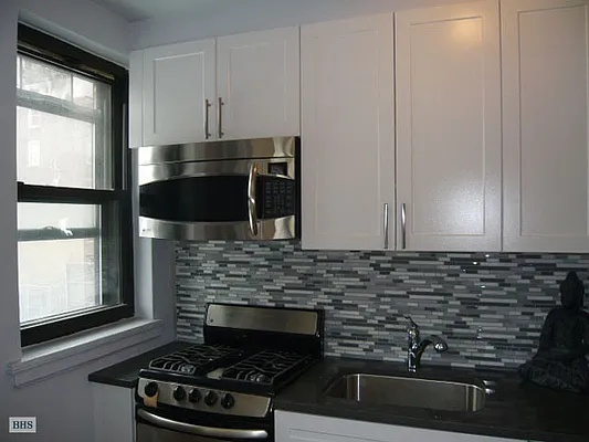 Rented by Brown Harris Stevens | media 7