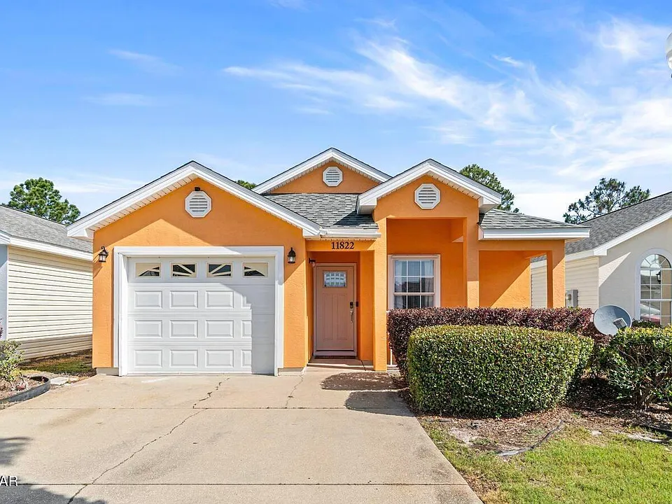 11822 Sand Dune Dr
