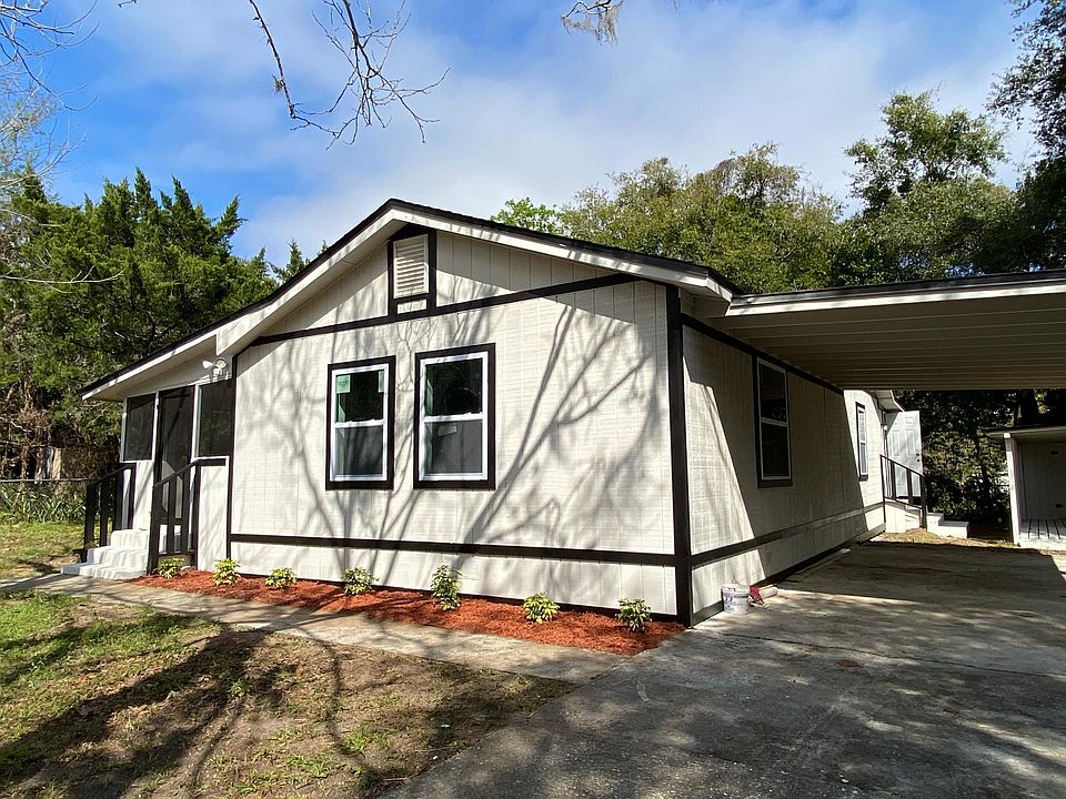1st image of 1640 Violet Ave