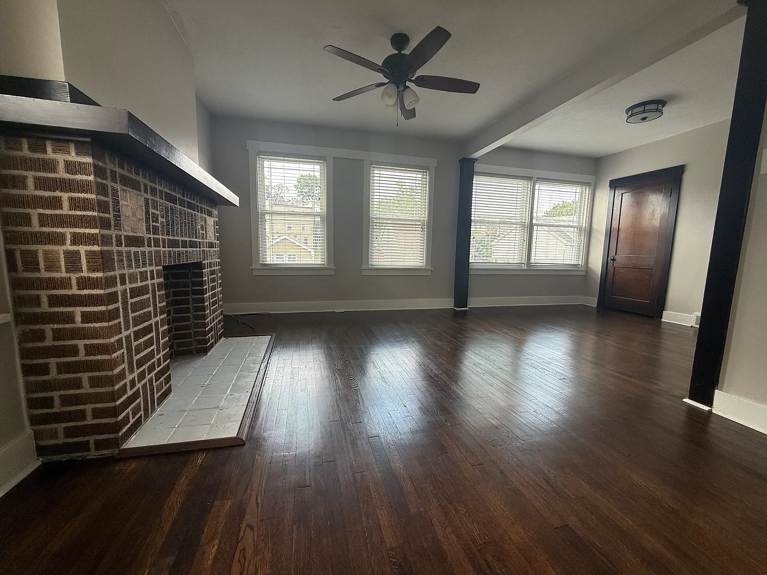 2 bed, 1200 sqft, $1,325 — Photo 2