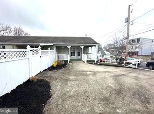 1015 W Race St, Pottsville, PA 17901