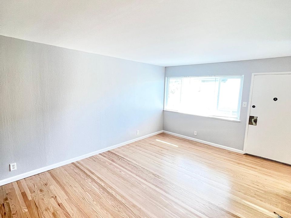 1st image of 156 Santa Lucia Ave APT 2