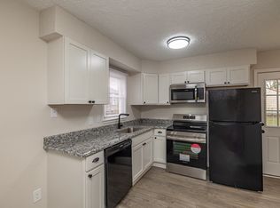 34214 Lake Shore Blvd, Lakeline, OH 44095