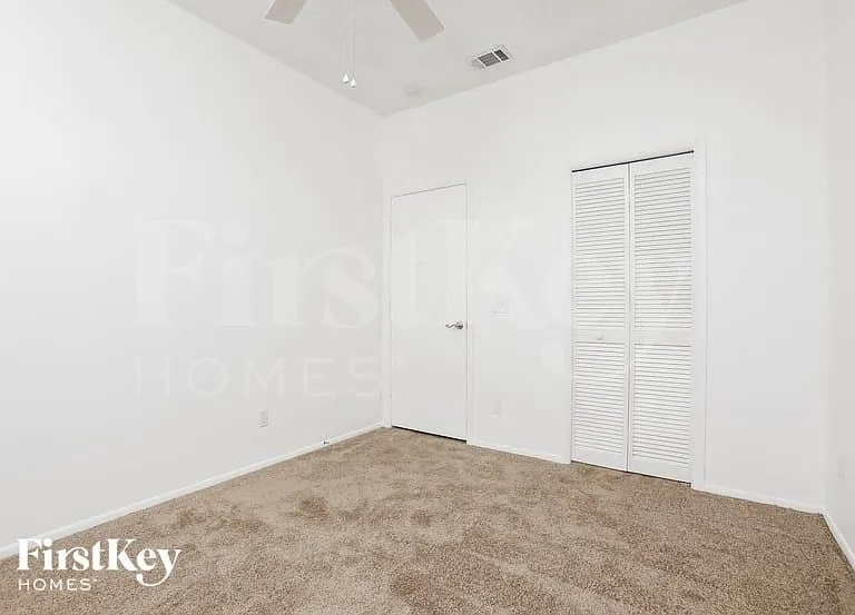 2673 Debany Rd — Photo 10
