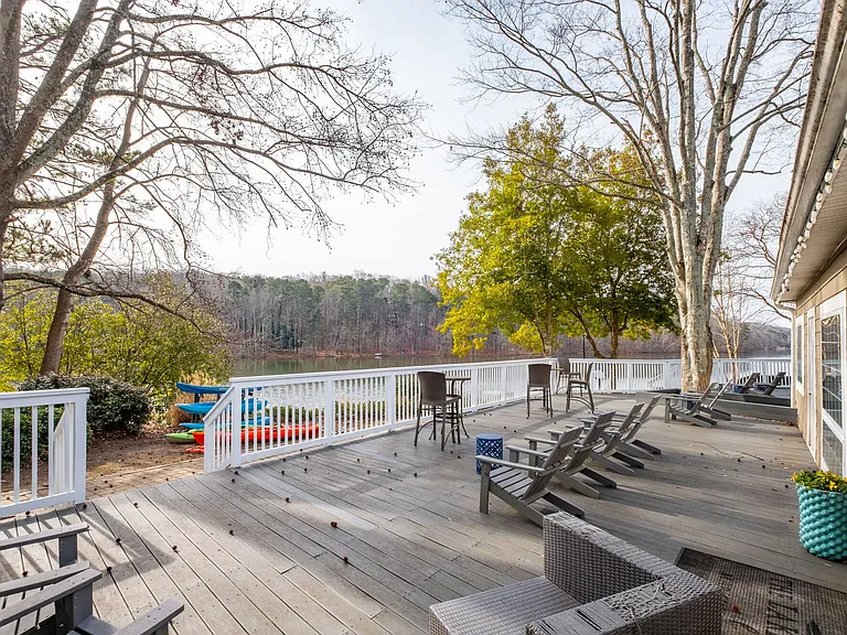The Lake House at Martins Landing — Photo 69