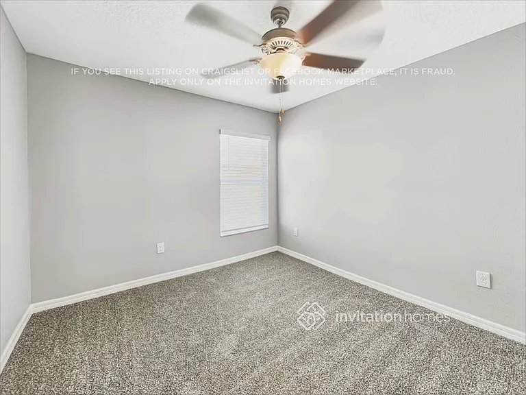 8653 40th Cir E — Photo 15