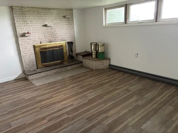 1313 Landisville Rd, Manheim, PA 17545
