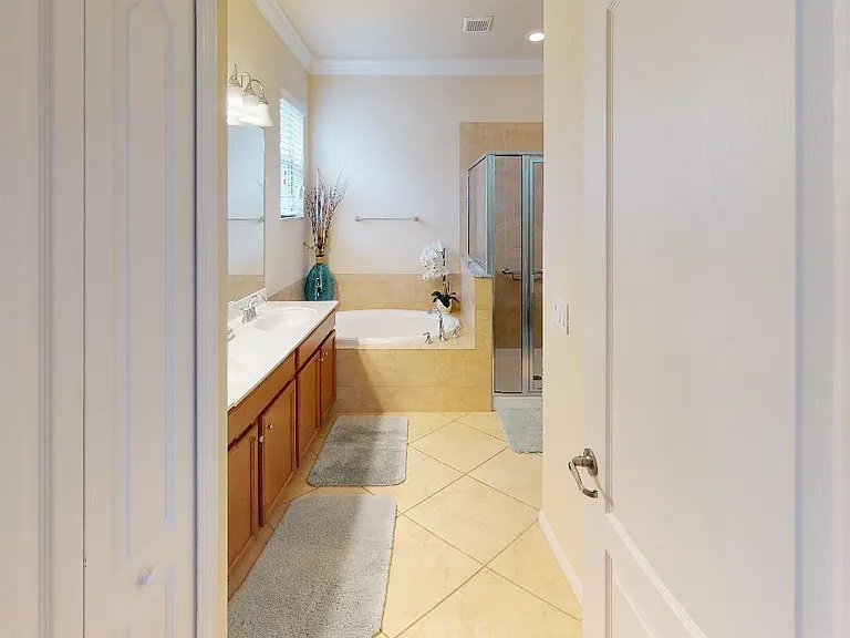 11647 Anhinga Ave — Photo 9