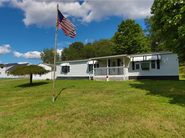 161 7th Ave, Valencia, PA 16059